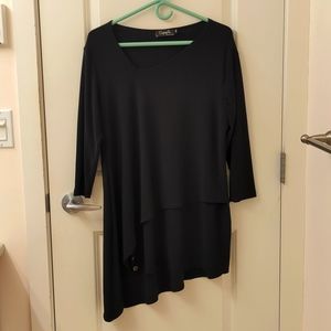 EUC Sympli Asymmetric V-neck top
